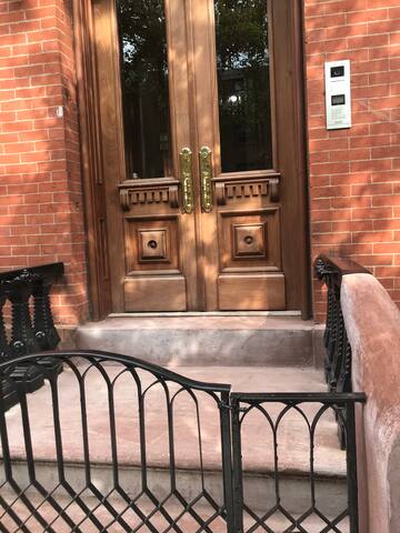 Rossini’s Place gallery image 2