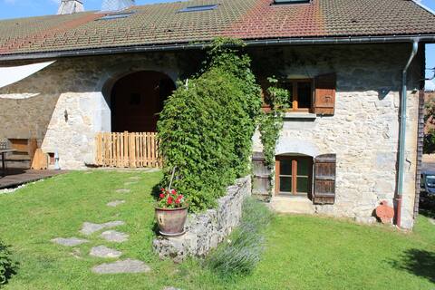 Lovely house with sauna and fireplace
