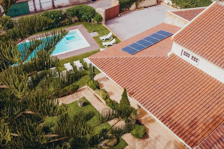 Enjoy beauty and glamour in Sintra-Cascais! gallery image 5