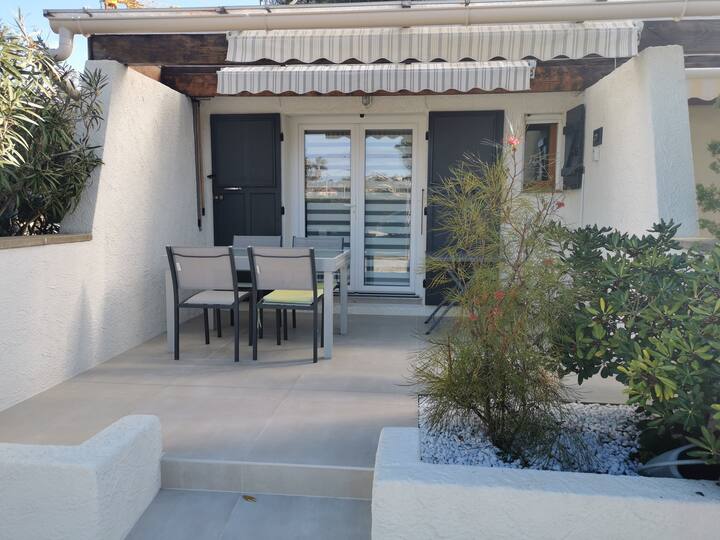 Maison (4 Pers) Presquîle De Giens Hyères 83400 - Porquerolles