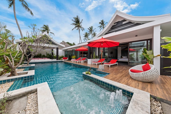 Villa Mango with staff brand new