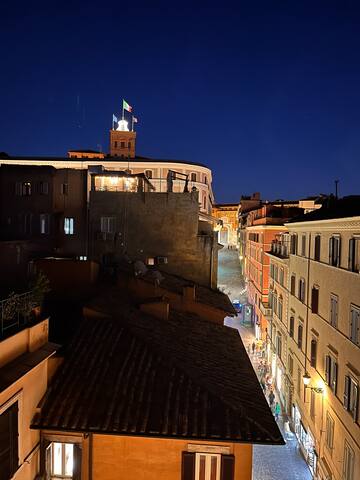 Trevi Fountain Appartment gallery image 4