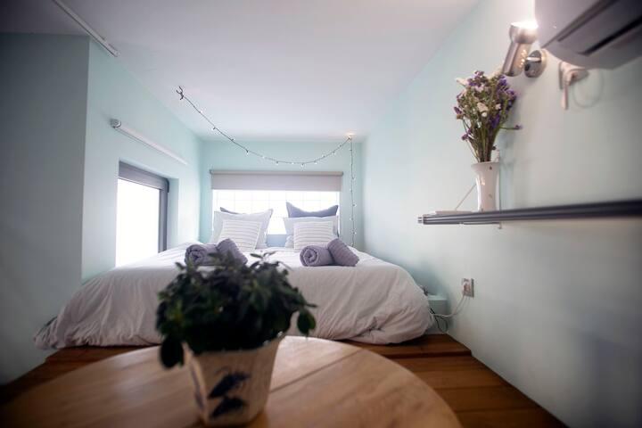 Grand Family Suite with Fabulous Balcony gallery image 5