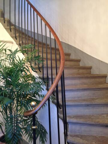 Charming 19th century house with 5 bedrooms gallery image 5