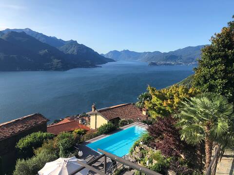 Exclusive country house with breathtaking views