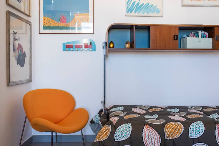 საძინებელი 1