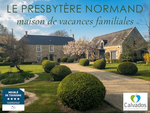 Le Presbytère Normand (14 pers.) heated pool