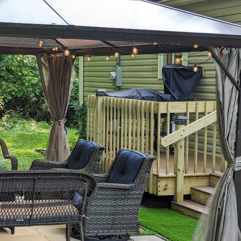 Wooded Retreat – 5 king beds, private, convenient gallery image 5