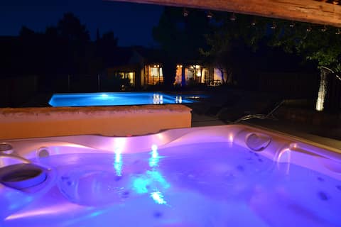 La Capitelle - The Annex