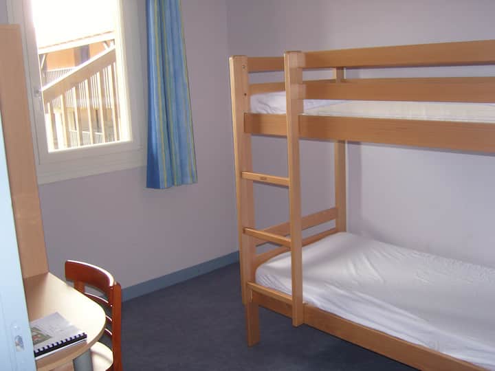 Chambre lits superposés appartement 4 personnes