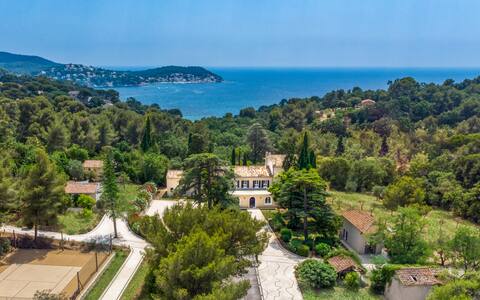 Luxurious estate of 600 m2 Côte D’Azur Vue Mer
