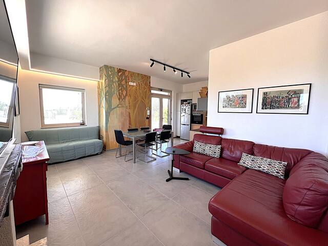 Ostuni BLOOM salt water swimming pool – sea view gallery image 4