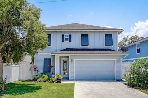Luxury Beach Home-4 blocks to Ocean-Shylas Chalet