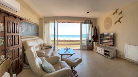 Apartment with spectacular views.