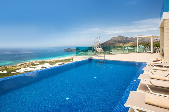 Elia Villa, 3 BD, 3 BA, private pool, sea views! gallery image 2