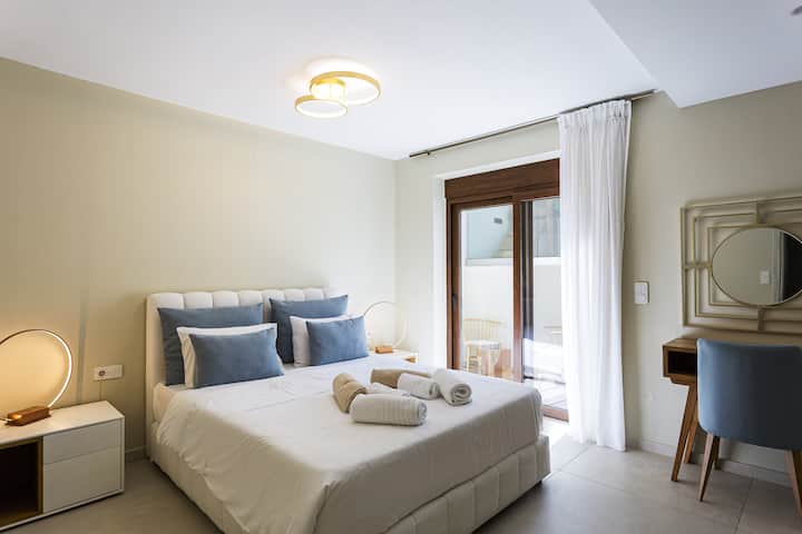 The Villa features 4 spacious bedrooms.
