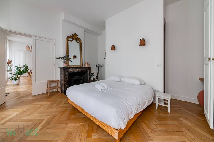 Apartment 130sqm 3 bedrooms, 6 pax, quais du Rhône gallery image 4