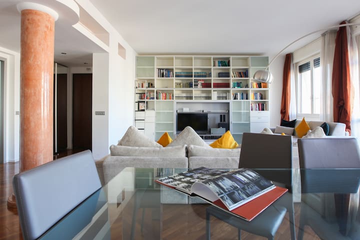 Heart Milan Apartments managed Airbnb listing 2