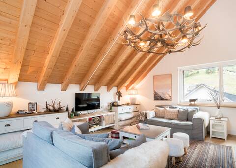 Swiss Family Chalet Ski in/out!