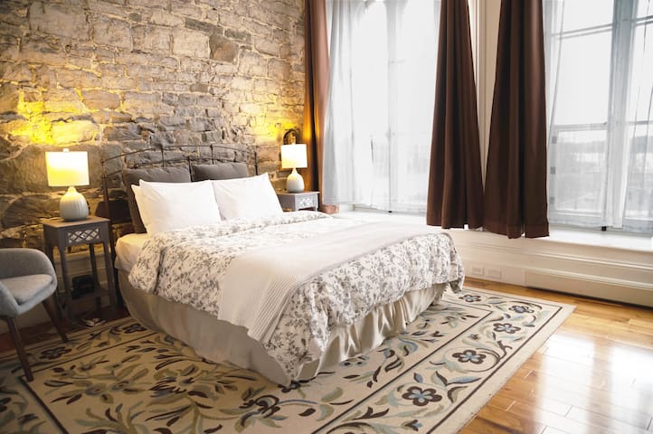 Royal Dalhousie – Le Champlain