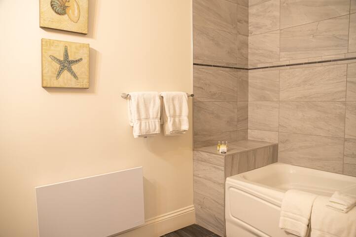 Royal Dalhousie – Bluenose gallery image 4