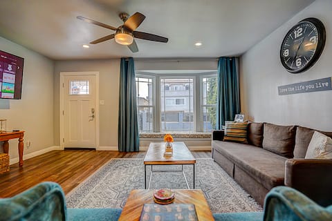 Successful Airbnb property: Home near SOFI and LAX with Free parking in Hawthorne
