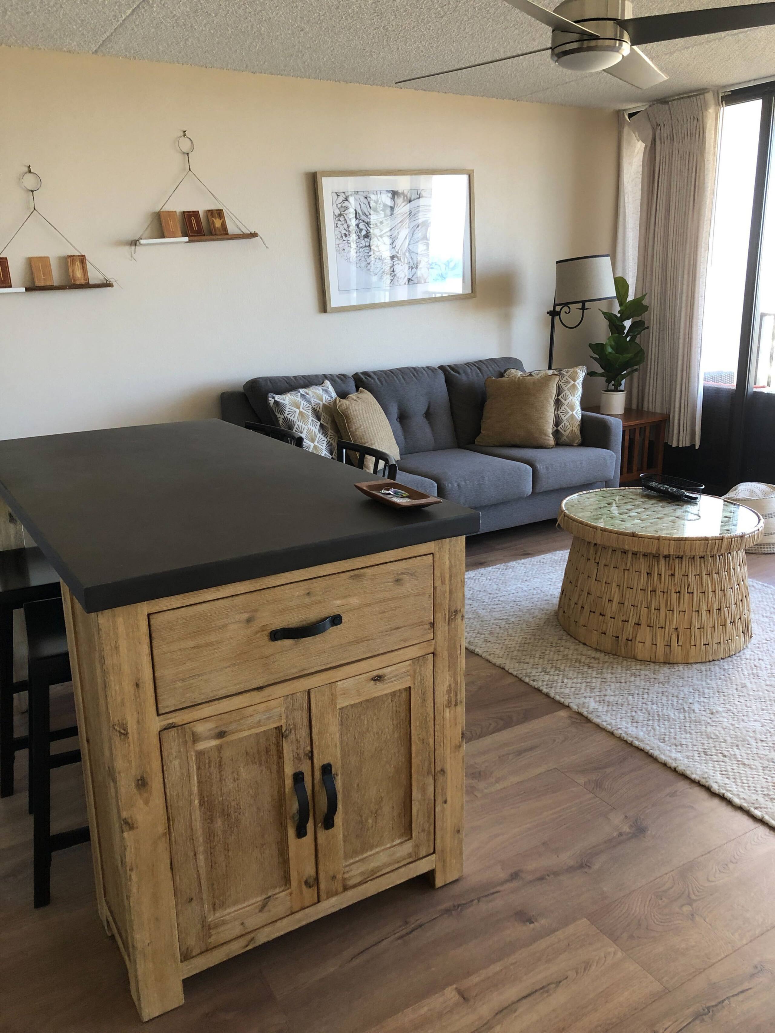 Condo in Honolulu · ★4.82 · 1 bedroom · 3 beds · 1 private bath - Image 7