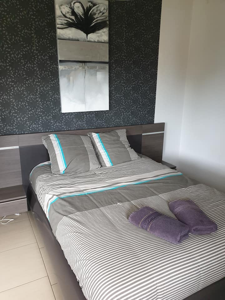 Possibilidade de um segundo quarto cama 2 pessoas 20 extra por pessoa a partir de 12 anos