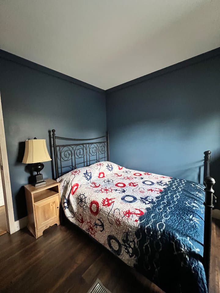 საძინებელი 4