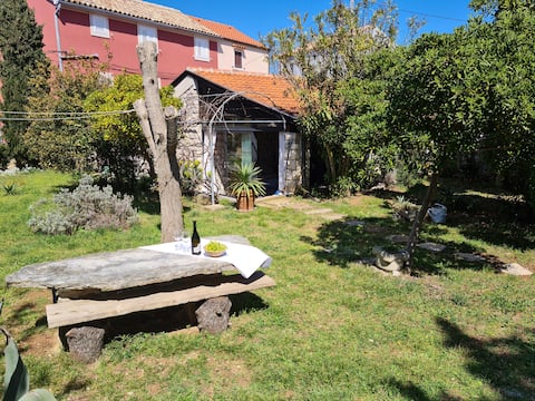 Casa Giardino - Peaceful Holiday Oasis by The Sea