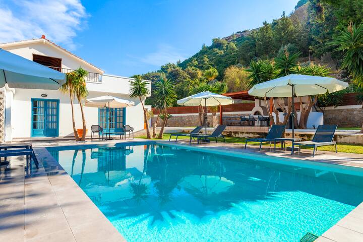 Bella Foresta Villa 2, Ixia, Rhodes, Luxury Five bedroom Villa