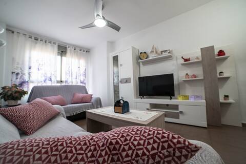 Alojamiento completo con Tranvía a Murcia (3,5 km)