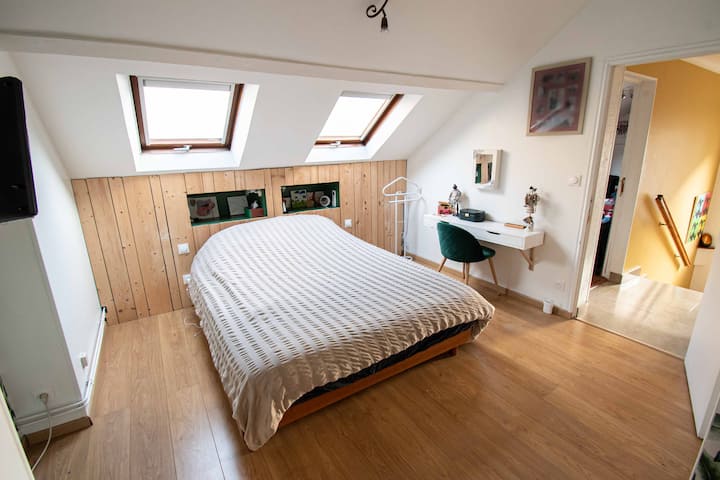 CHAMBRE N°2 SUITE PARENTALE CLIMATISEE