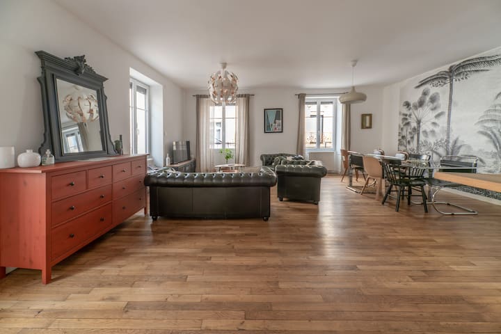 Sylvie & William managed Airbnb listing 1