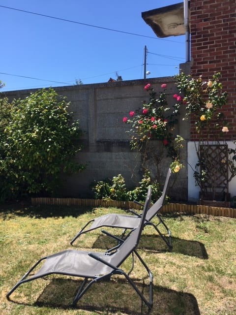 Popular Airbnb listing: Cottage rental in Dieppe in Dieppe