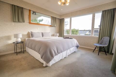 Space and comfort on Anglem Street.