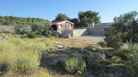 Successful Airbnb property: No worries in Žirje