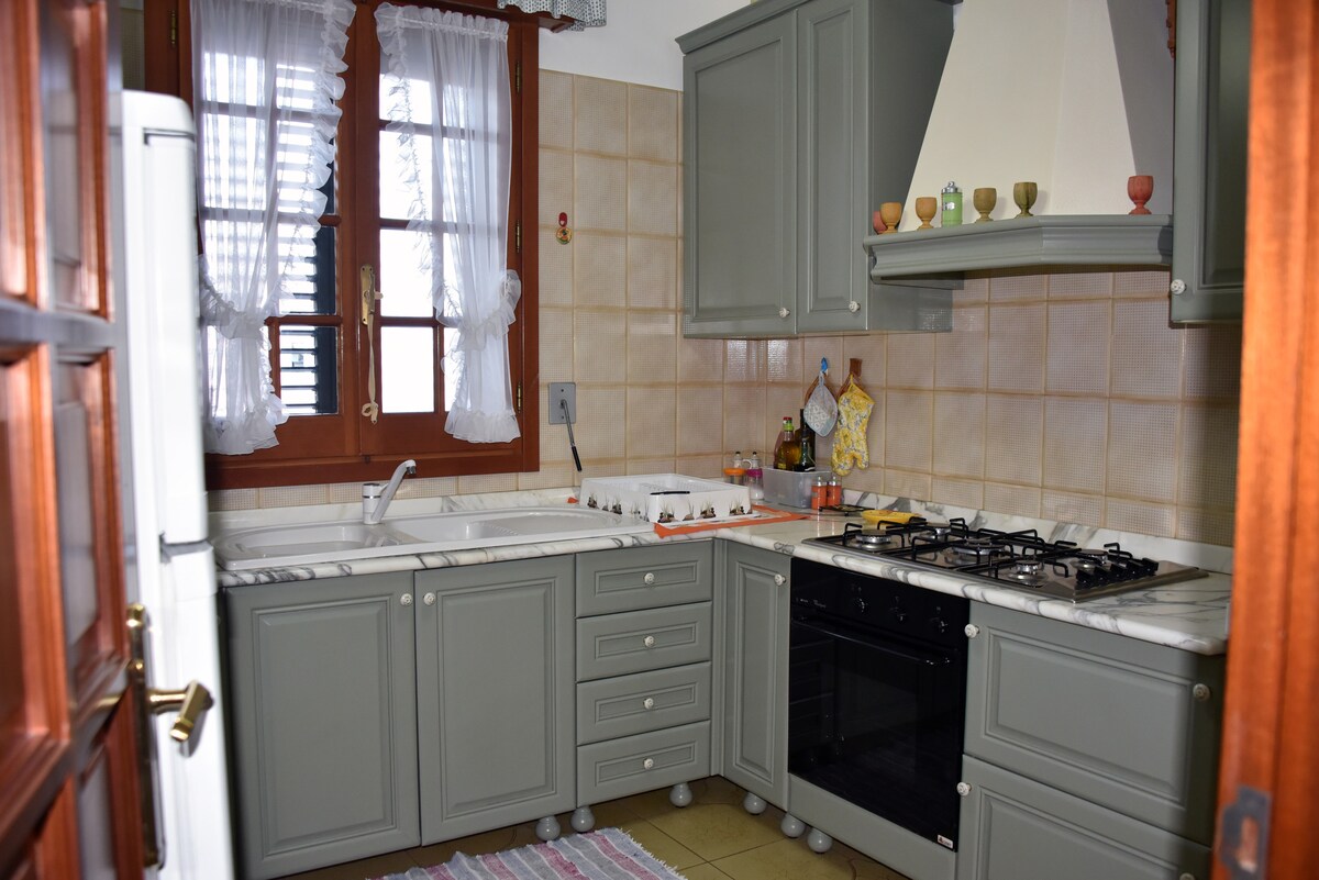 Annonce Airbnb populaire: La Terrazza: Castro sea view apartment à Castro