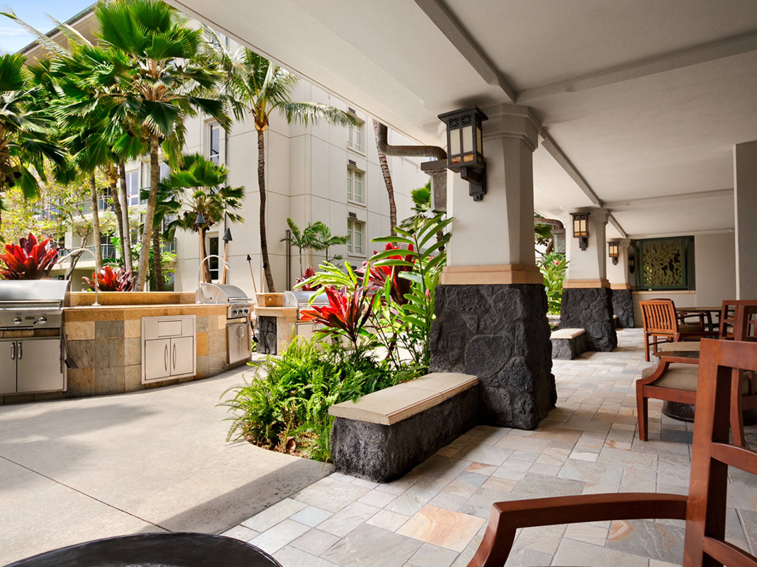 Condo in Lahaina · ★4.67 · 1 bedroom · 2 beds · 1 bath - Image 10
