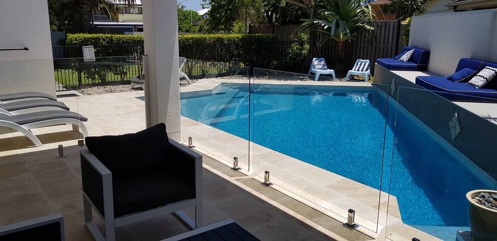 Ultimate beach side abode – Marcoola Beach gallery image 3