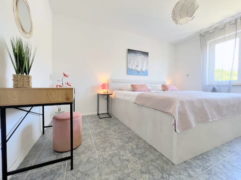 Successful Airbnb property: Rab City Apartment Greeny....close to main square in Rab