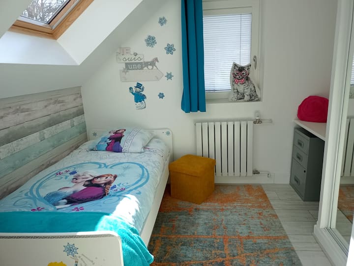Chambre 4 à l'étage, avec bureau