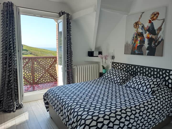 Chambre 3 étage balcon vue mer
