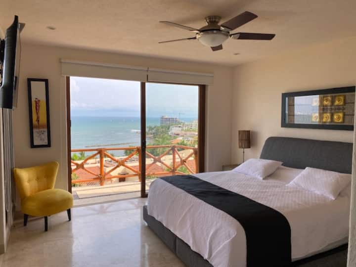 Изглед към главната спалня