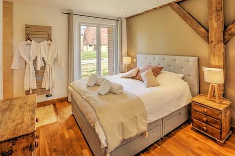 La Bergerie with private spa for 5