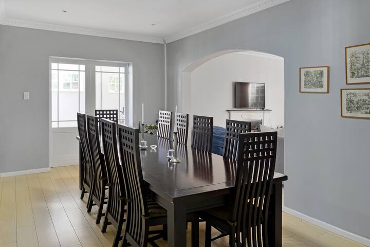 Country Style Retreat – Tokai, Cape Town gallery image 4