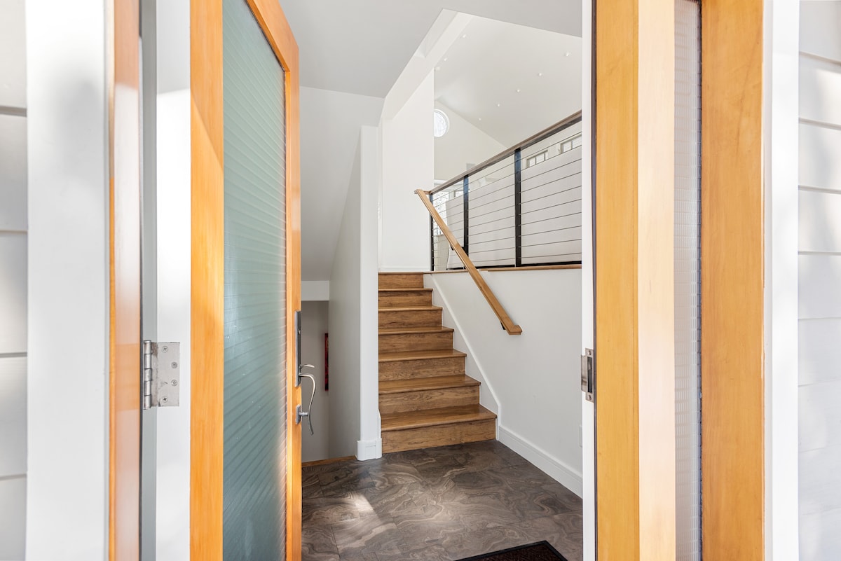 Kettle House — view 4