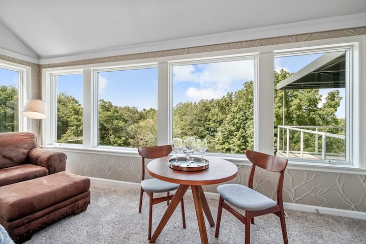 Private Guest Suite at Hudson Valley Happy Place! - Guest suites
