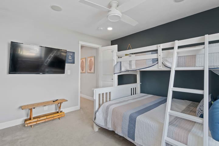 ห้องนอนที่สอง/สมาร์ททีวี