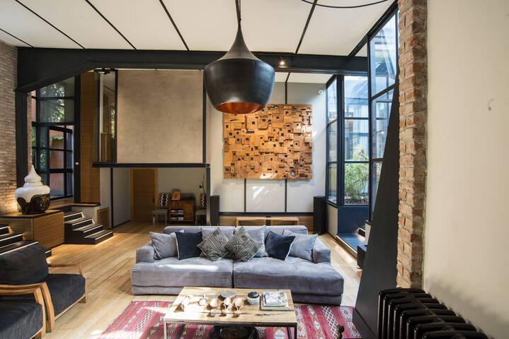 SPAZIOPANIERI_MAGIC ORIENTAL SPACEinROME for 6 pax gallery image 3